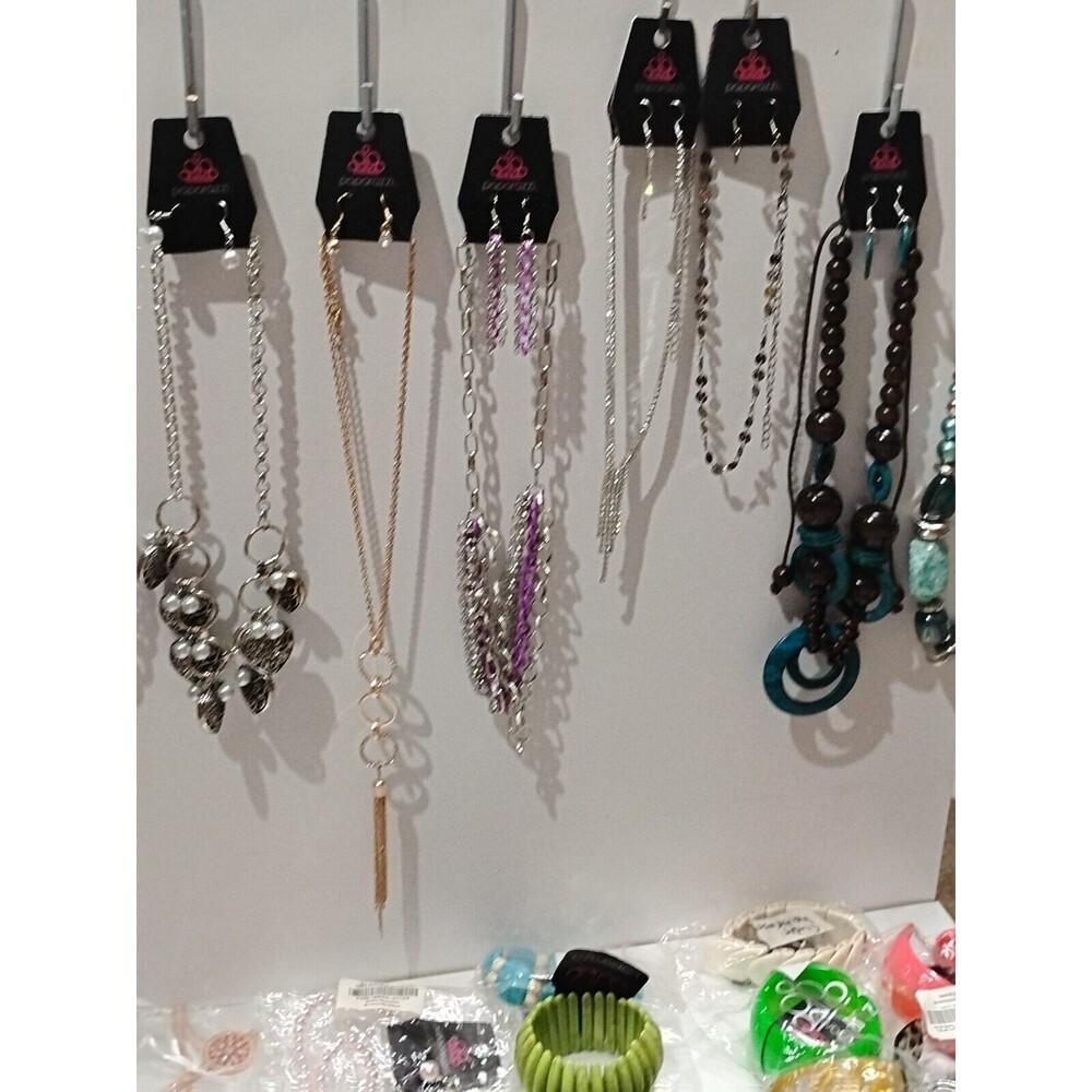 Paparazzi Jewelry Lot 50 Pieces - Necklaces, Bracelets, Earrings.
